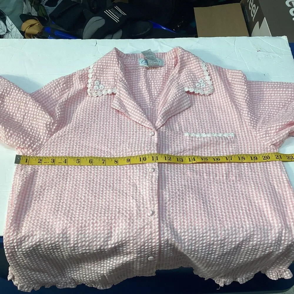 colette by miss elaine pajamas M seersucker pink/white embroidered ruffles